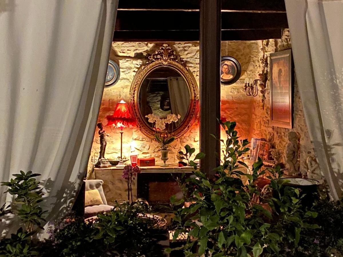 Hotel Le Saint Laurent Bagian luar foto