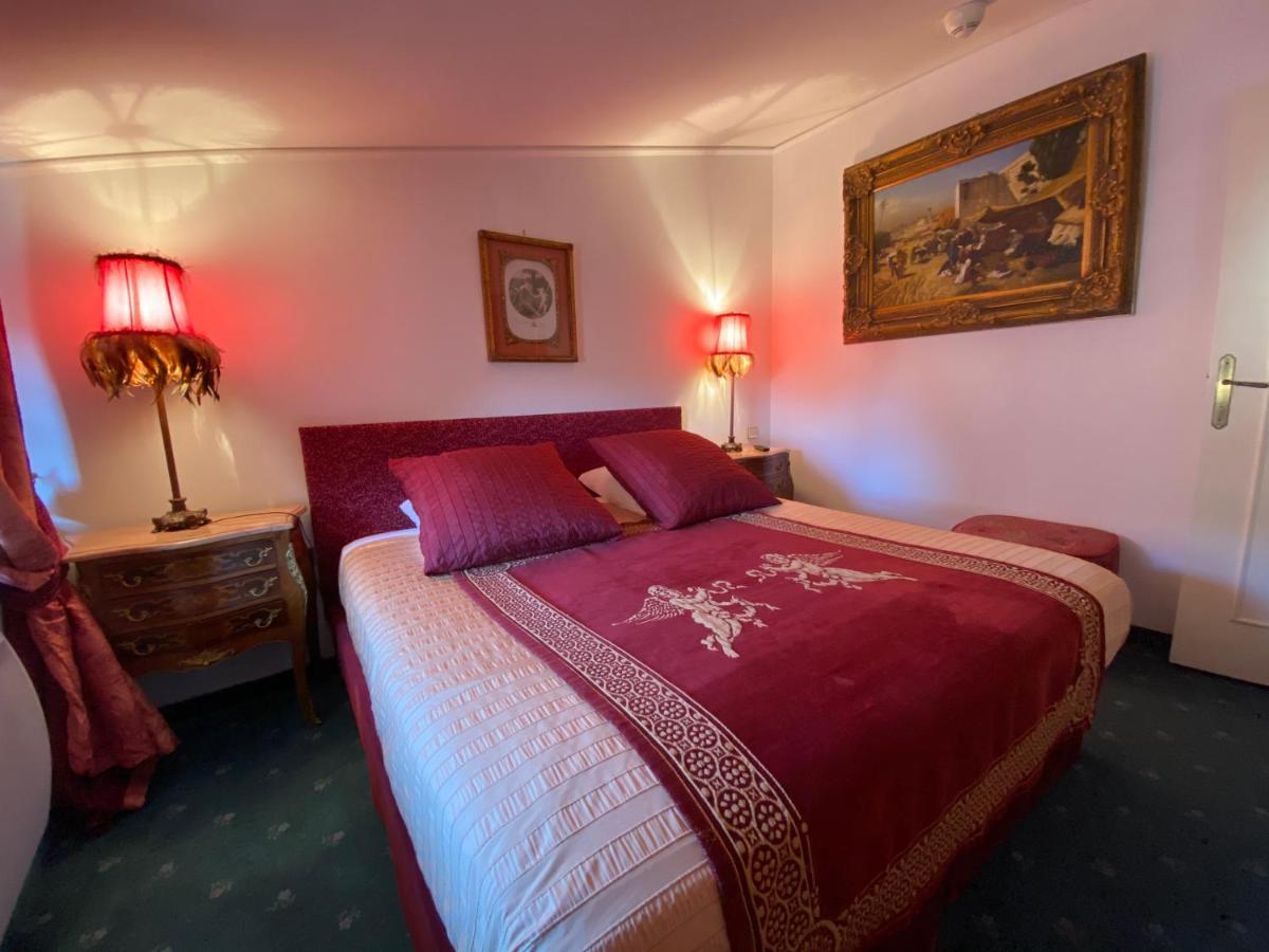 Hotel Le Saint Laurent Bagian luar foto