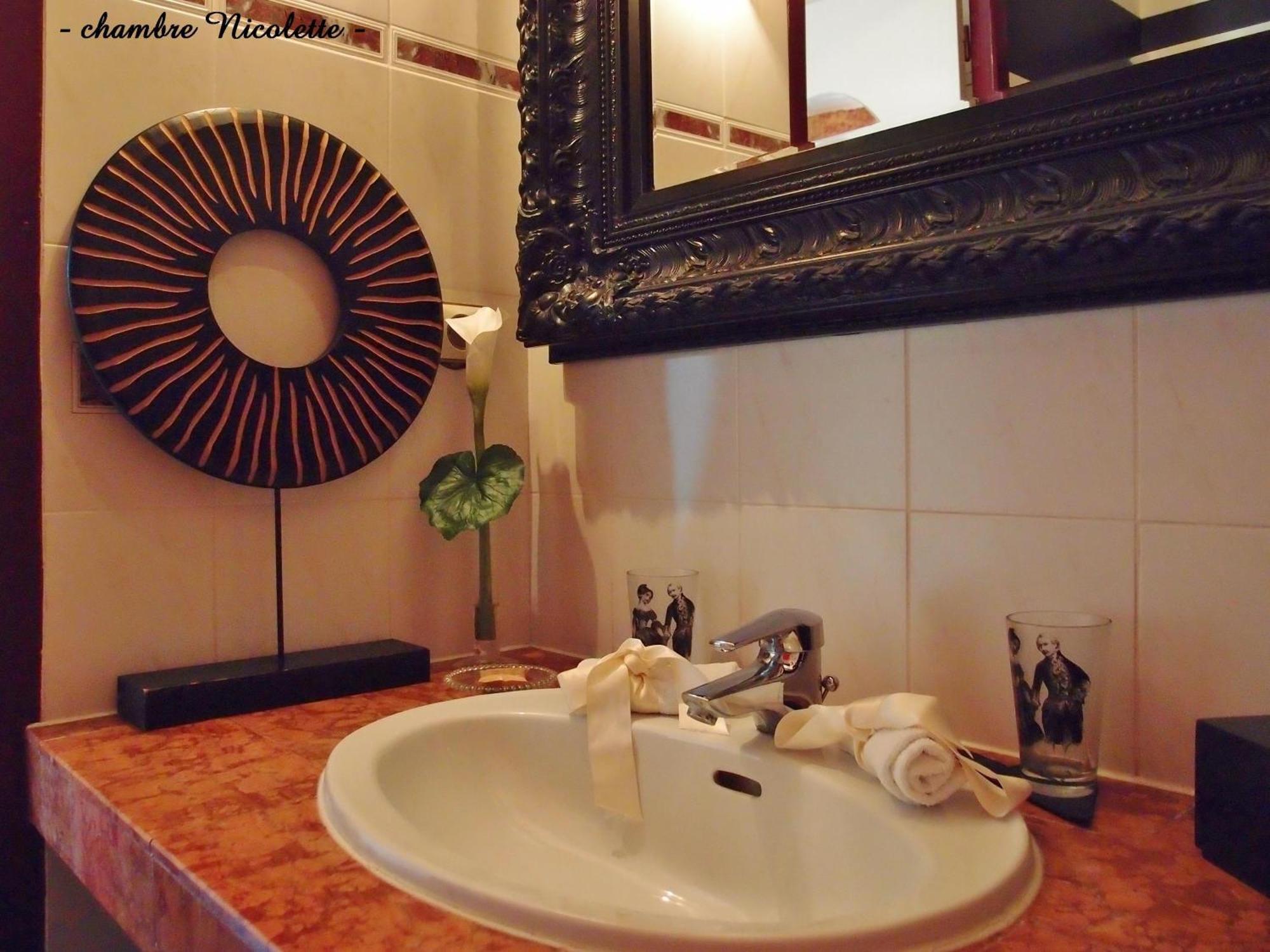 Hotel Le Saint Laurent Ruang foto