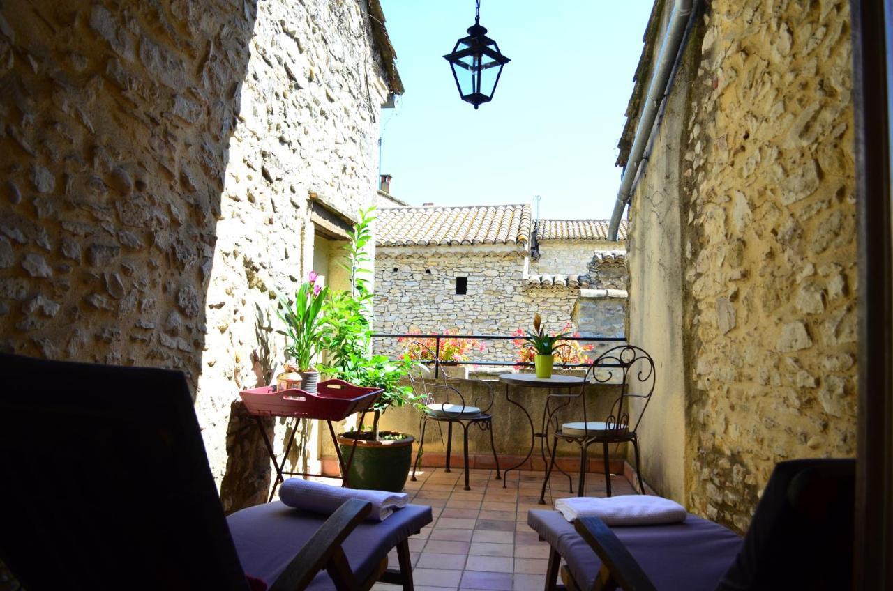 Hotel Le Saint Laurent Bagian luar foto